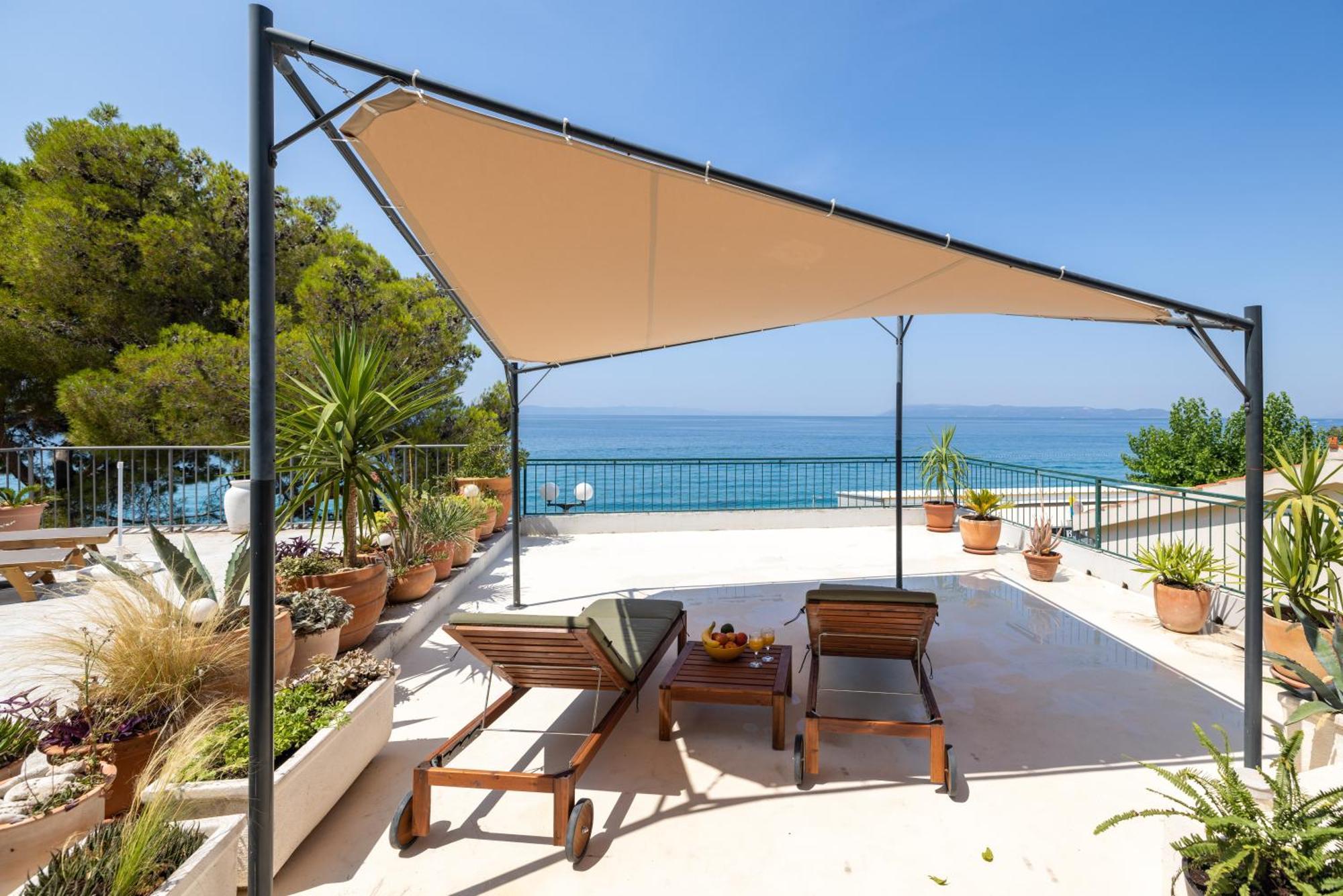 Beachfront Comfort Apartment Nives Tučepi Exterior foto